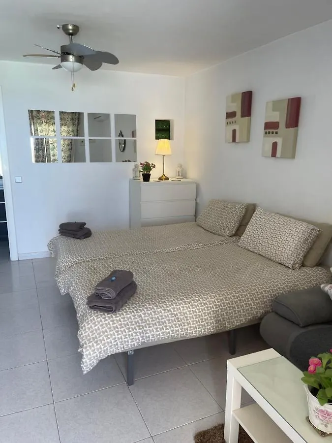 Suntrap Studio Puerto del Carmen  0*, Puerto del Carmen (Lanzarote)